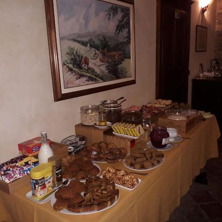 Castel Martino Villa Cortemilia ภายนอก รูปภาพ